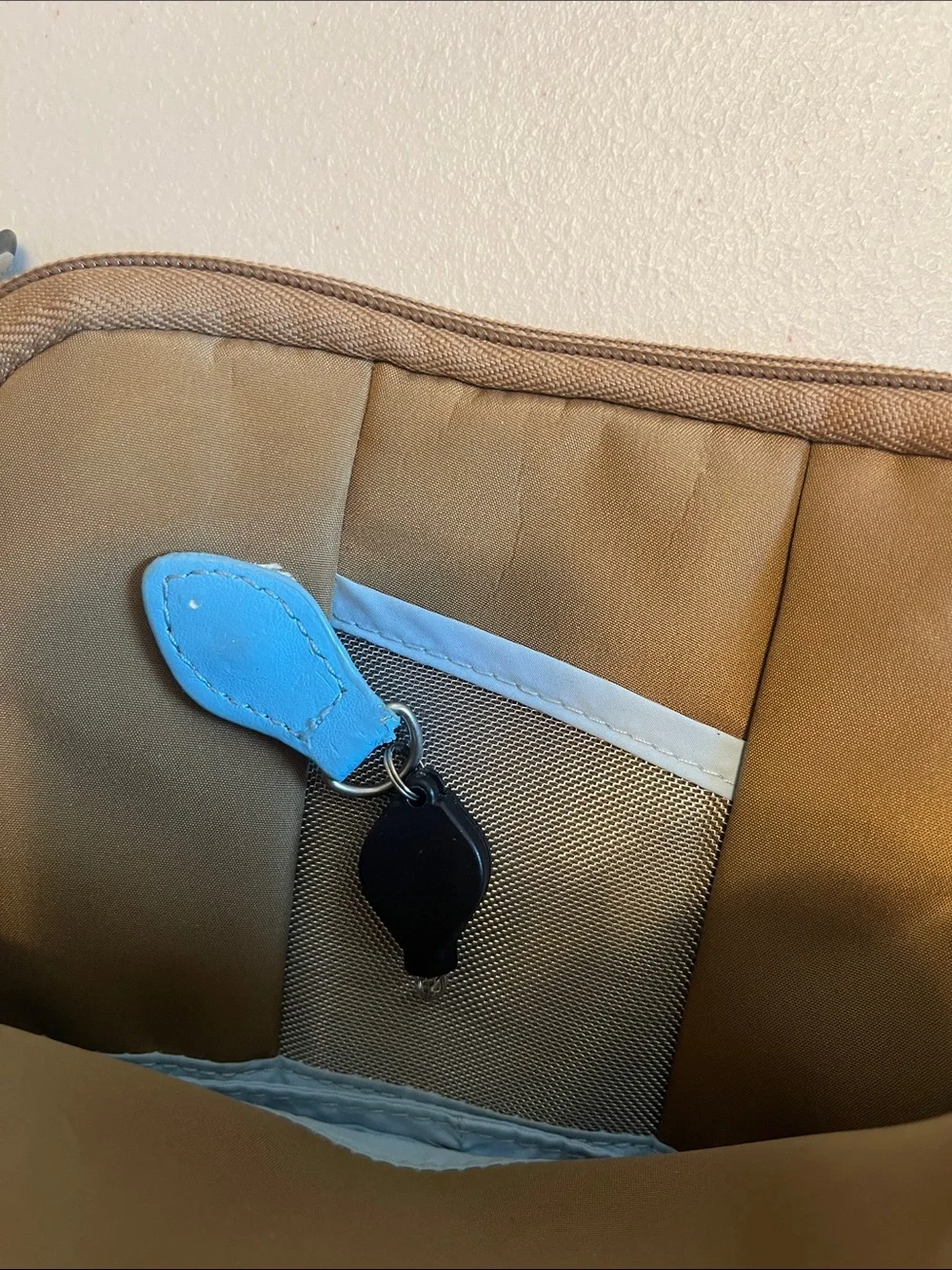 Travelon Compact Crossbody Bag in Tan